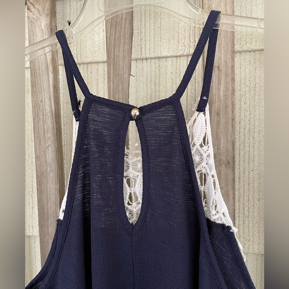 PAPAYA lace top tank, racer back with keyhole, size Large - Picture 4 of 6